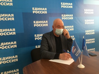 Вячеслав Доронин ответил на поступившие в ходе приема обращения граждан